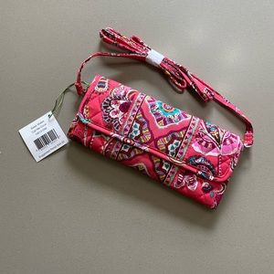 NWT Vera Bradley Sleek Wallet in Call Me Coral